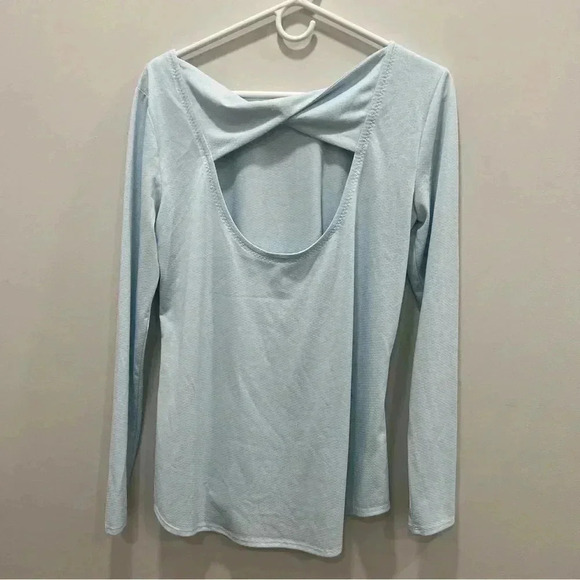 Athleta Open-back Light Blue Long-Sleeve Top size s - Picture 2 of 5